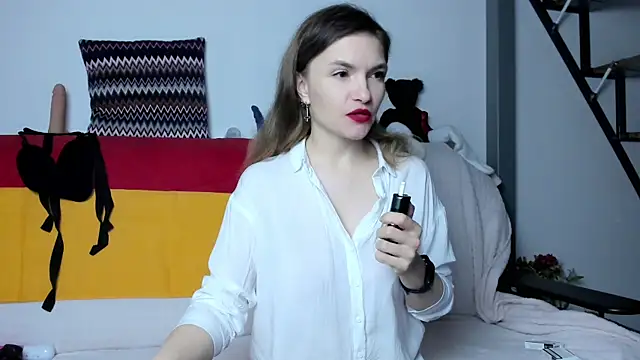 Katherine Twilight online show from February 7, 3:19 pm