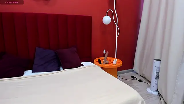 Kat  cat online show from February 10, 4:38 am