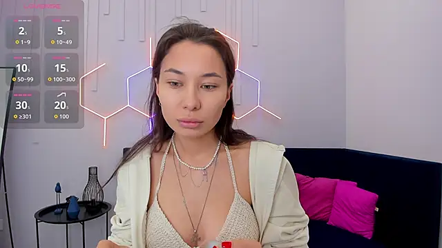 Snapshot of Kat__cat chatting on April 30, 1:34 am Kat cat online show from April 30, 1:34 am