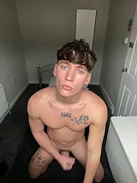 naughtyboy0124 online show from February 26, 11:42 am