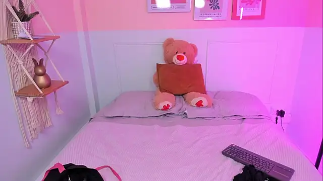 Snapshot of Camila_Rivers chatting on February 7, 4:27 am Camila Rivers online show from February 7, 4:27 am