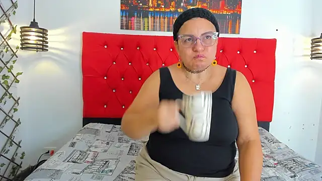 carolinacrus01 online show from January 7, 4:20 pm