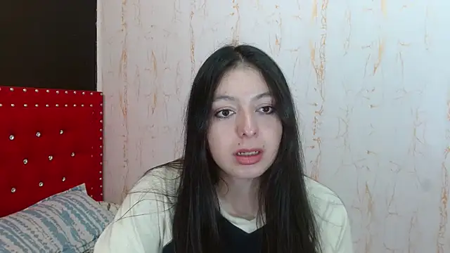 MiaKimky online show from October 6, 4:26 pm