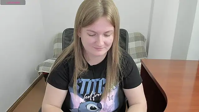 Snapshot of Alisha_Skyes chatting on October 4, 4:05 pm Alisha Skyes online show from October 4, 4:05 pm