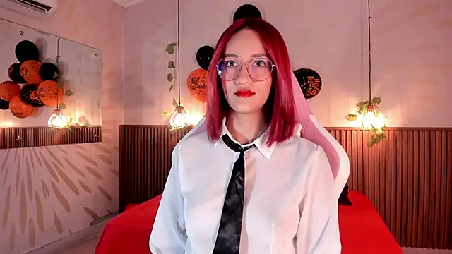 daphne courtis online show from October 21, 3:18 am