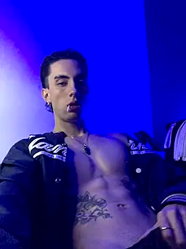 redmen69 online show from September 29, 2:06 am