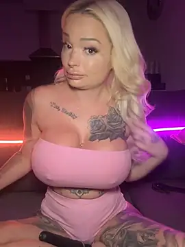 shortybig official online show from May 7, 4:07 am
