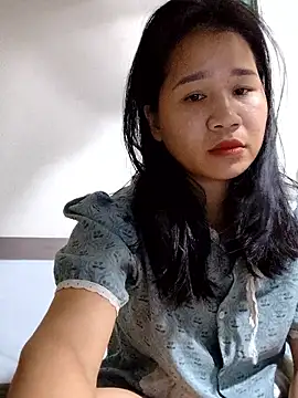 Snapshot of Maria2299 chatting on November 8, 4:18 pm Maria2299 online show from November 8, 4:18 pm