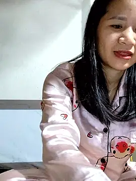 Snapshot of Maria2299 chatting on November 29, 7:39 pm Maria2299 online show from November 29, 7:39 pm