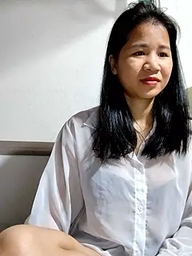 Snapshot of Maria2299 chatting on December 5, 8:49 pm Maria2299 online show from December 5, 8:49 pm