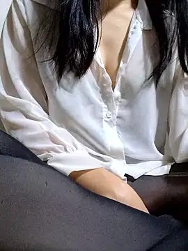 Maria2299 online show from March 18, 8:23 pm