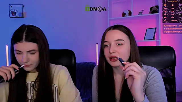 lissa night online show from December 2, 12:32 pm