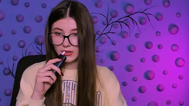 lissa night online show from December 16, 10:09 am