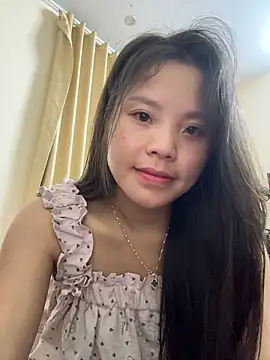 Bella 7777 online show from May 12, 3:42 pm