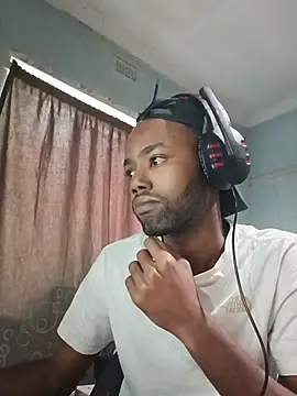 Snapshot of GhostYangempela chatting on November 8, 3:12 pm GhostYangempela online show from November 8, 3:12 pm