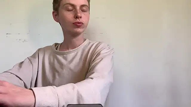 nyxofempusa online show from June 14, 3:36 pm