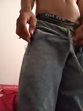 brehyder online show from April 14, 7:09 pm