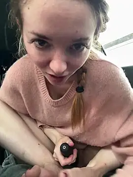 FayeFlame online show from February 21, 1:12 pm