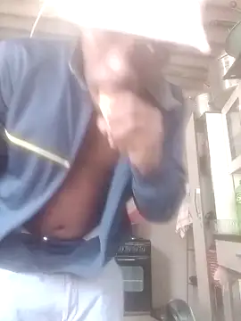 Snapshot of KingBonga chatting on September 15, 7:52 am KingBonga online show from September 15, 7:52 am