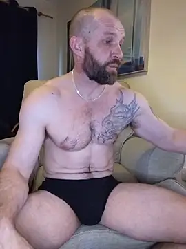 Andrewjames8391 online show from February 14, 1:41 pm