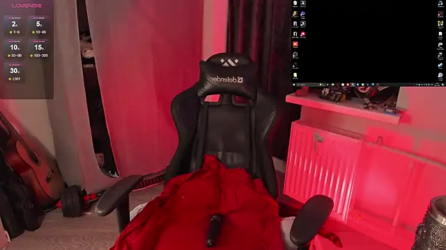 Snapshot of Melante chatting on January 9, 5:37 pm Melante online show from January 9, 5:37 pm