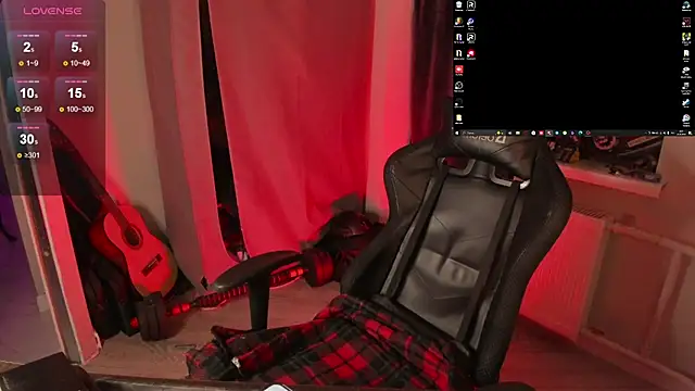 Snapshot of Melante chatting on February 16, 3:57 am Melante online show from February 16, 3:57 am