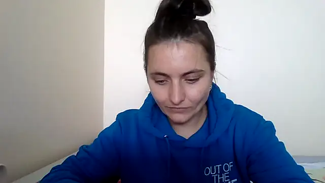 DInaraXRose online show from September 11, 11:32 am