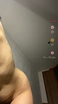 Snapshot of Piggiteablacktea chatting on February 15, 4:47 pm Piggiteablacktea online show from February 15, 4:47 pm