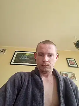 piercingpik online show from January 8, 12:40 pm