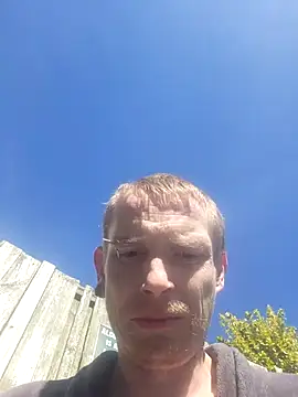 piercingpik online show from March 18, 11:46 am