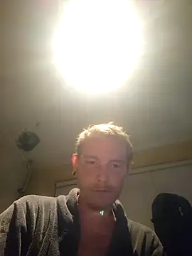 piercingpik online show from April 10, 1:11 am