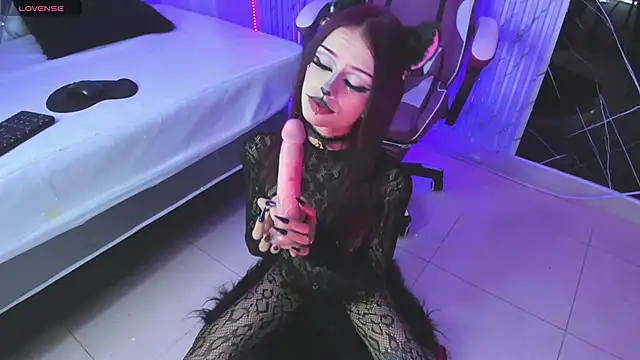 chloe jacksonn online show from October 10, 10:53 pm