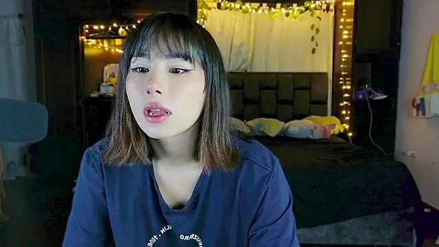 Shisuku Sophi online show from February 20, 1:35 am