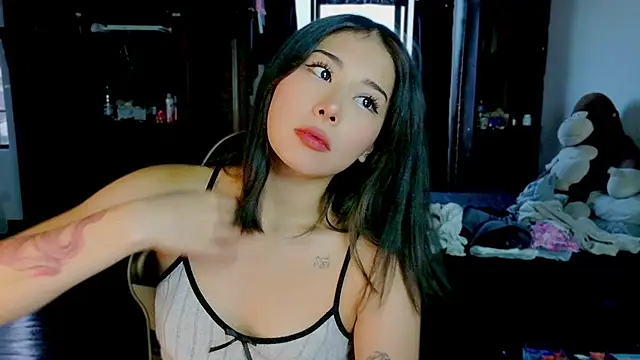 Shisuku Sophi online show from July 8, 10:47 pm