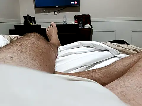 Snapshot of Io125 chatting on November 23, 11:04 pm Io125 online show from November 23, 11:04 pm