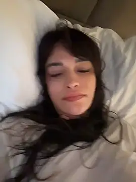 Ofcourseoneday online show from April 10, 6:40 am