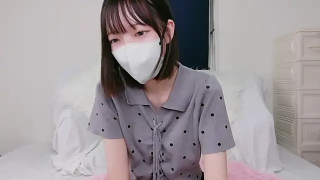 Snapshot of Azusa_128 chatting on October 2, 7:59 am Azusa 128 online show from October 2, 7:59 am