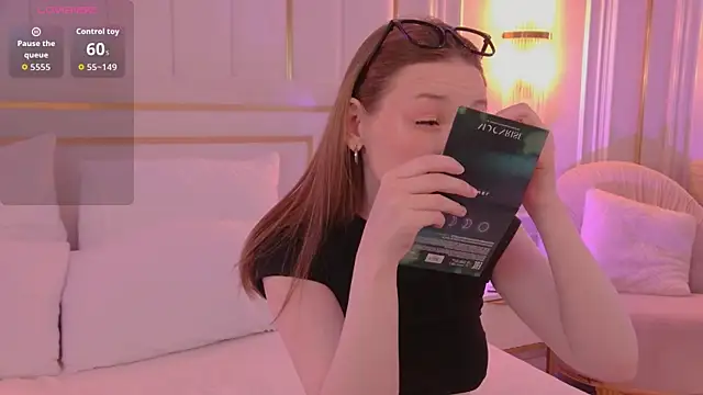 Snapshot of NancySmitts chatting on November 19, 3:45 pm NancySmitts online show from November 19, 3:45 pm