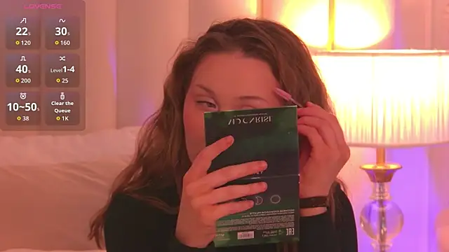 NancySmitts online show from February 22, 3:43 pm