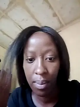 RFeltomWhitJ online show from December 3, 6:32 am