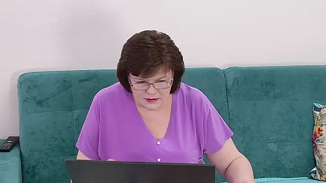 Sandra Sunrise online show from March 29, 12:05 pm