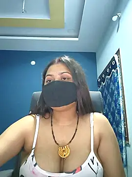 Snapshot of SassyWildCouple chatting on September 14, 4:06 pm SassyWildCouple online show from September 14, 4:06 pm