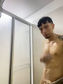 Snapshot of Stiven_x0 chatting on December 4, 12:42 am Stiven x0 online show from December 4, 12:42 am