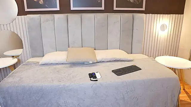 Ethan occonor online show from March 26, 11:38 am