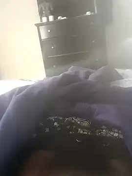 Snapshot of Kaalum561 chatting on January 10, 2:52 pm Kaalum561 online show from January 10, 2:52 pm