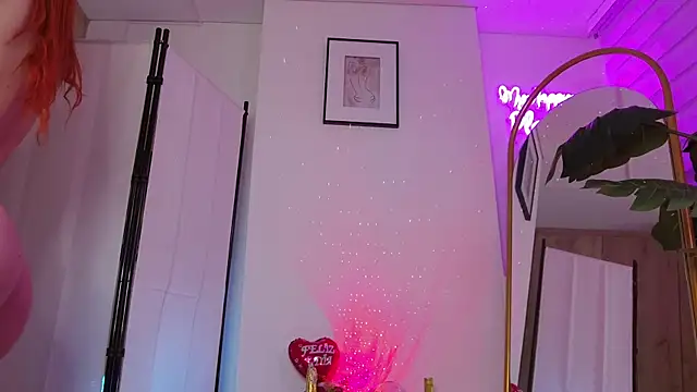 XXMILE online show from February 14, 3:58 pm