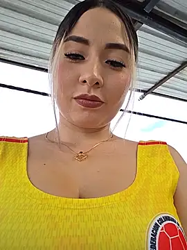 Snapshot of Natasanz chatting on July 3, 8:37 pm Natasanz online show from July 3, 8:37 pm