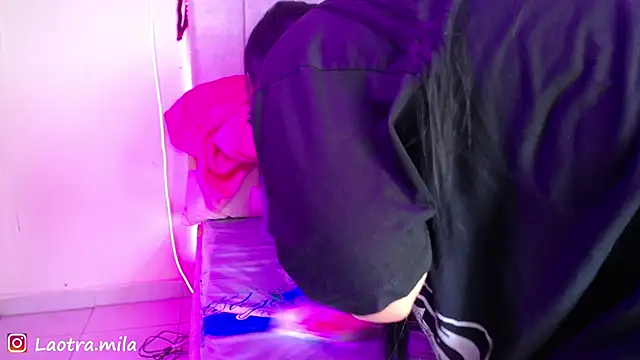 juliettaa 1 online show from October 4, 2:31 am