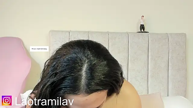 juliettaa 1 online show from May 7, 11:54 pm