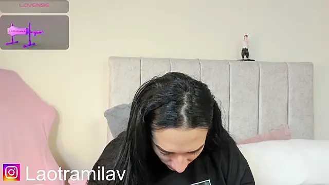 juliettaa 1 online show from May 30, 12:52 am